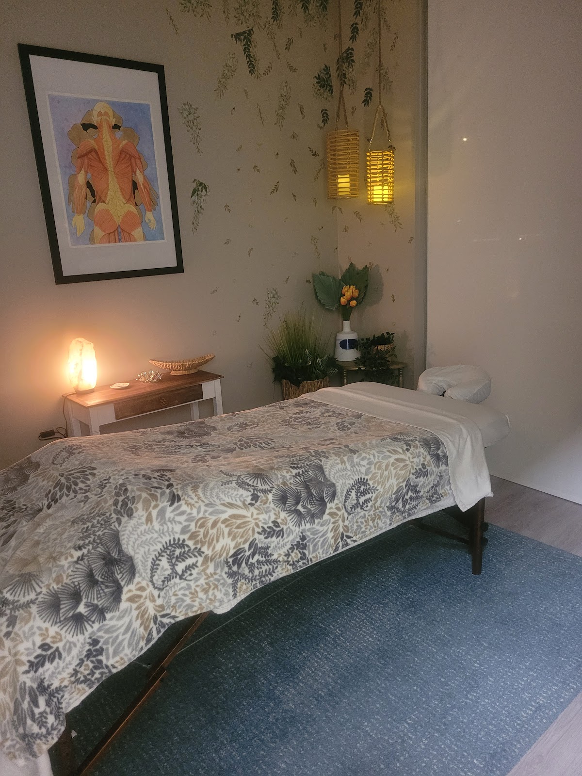 Roseli Massage Therapist