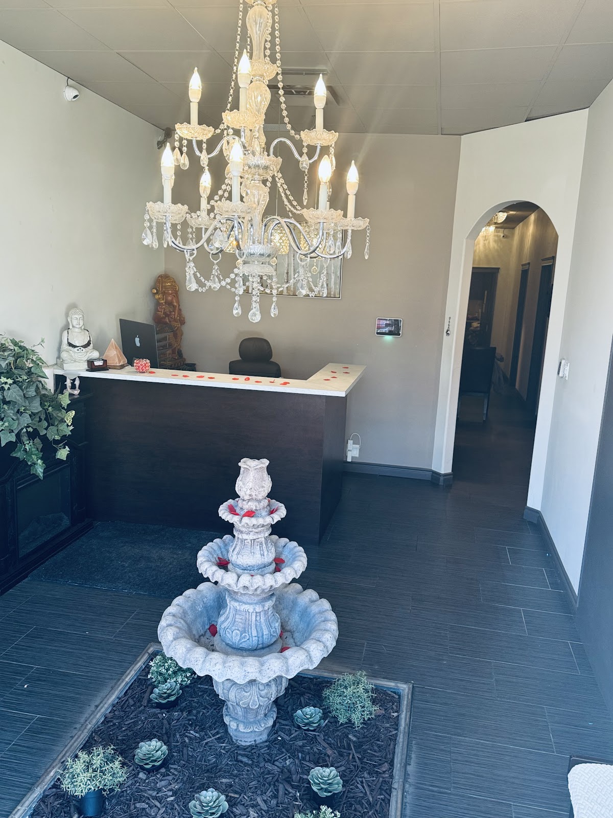 Royal Healing Wellness Ellwood