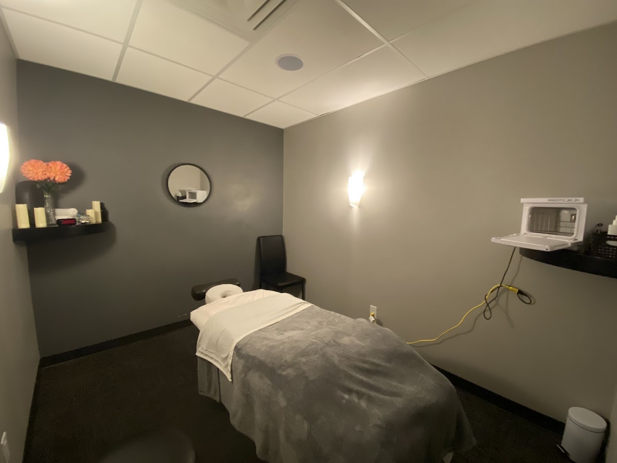 Massage Addict Chestermere