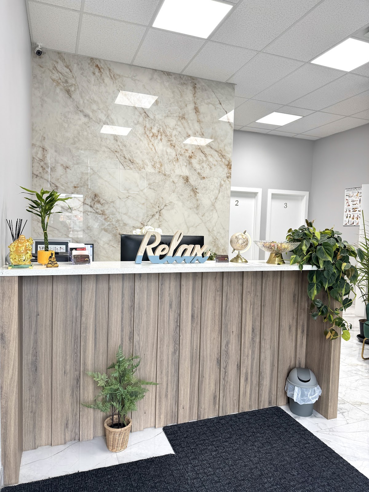 Relaxing massage and wellness